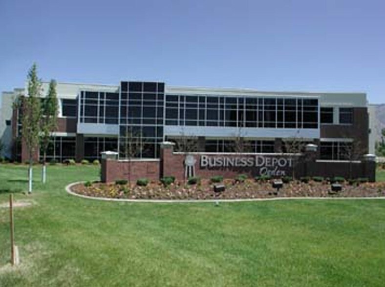 1150 S Depot Dr, Ogden, UT à louer - Photo principale – Image 1 sur 2