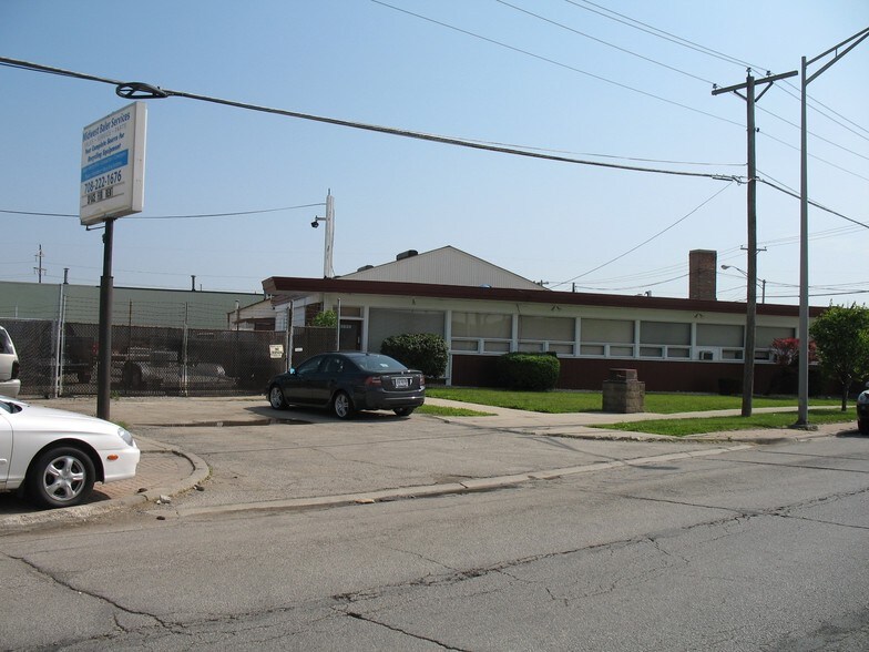 5859 W Ogden Ave, Cicero, IL à vendre - Photo principale – Image 1 sur 5