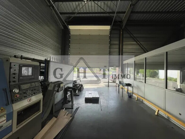 Industriel/Logistique dans Marines à vendre - Photo intérieure – Image 3 sur 4