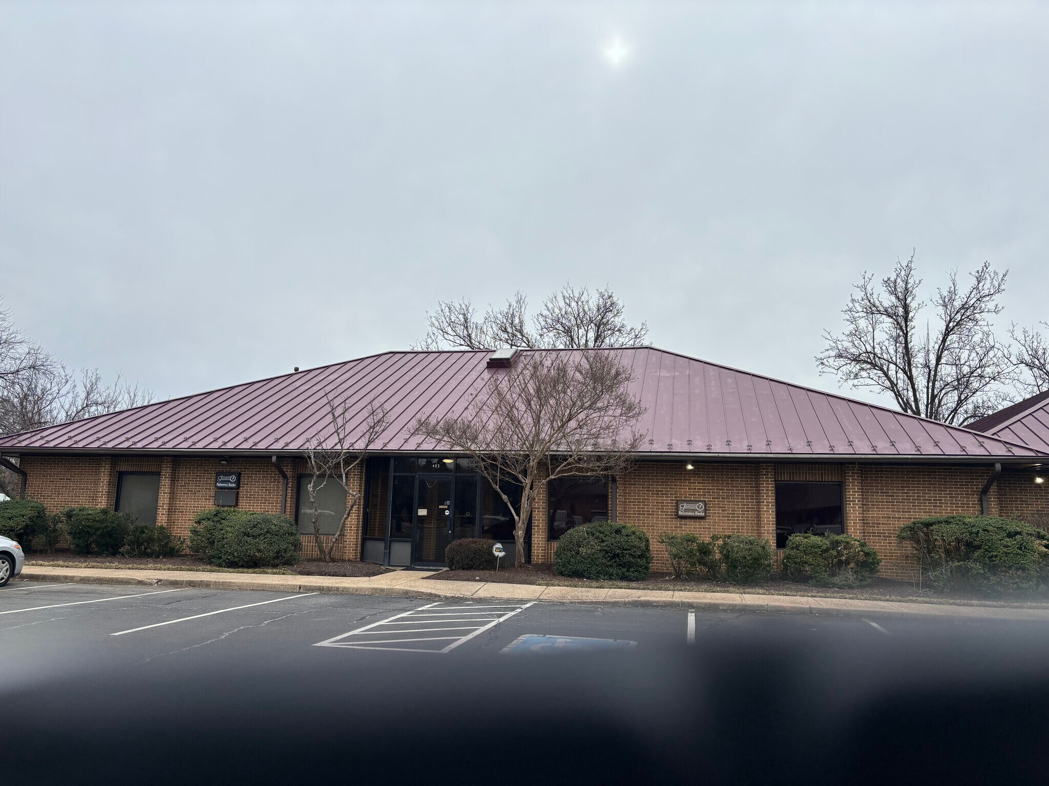 403 Chatham Sq, Fredericksburg, VA à vendre Photo principale– Image 1 sur 52