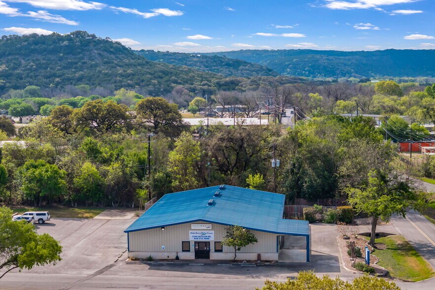 1399 Sattler Rd, New Braunfels, TX à vendre - Photo de l’immeuble – Image 2 sur 26