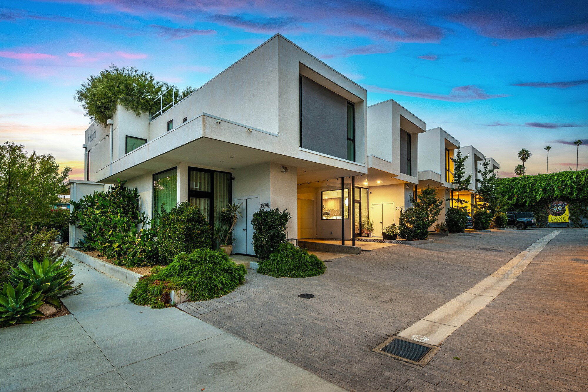 3559 Casitas Ave, Los Angeles, CA à vendre Photo principale– Image 1 sur 3