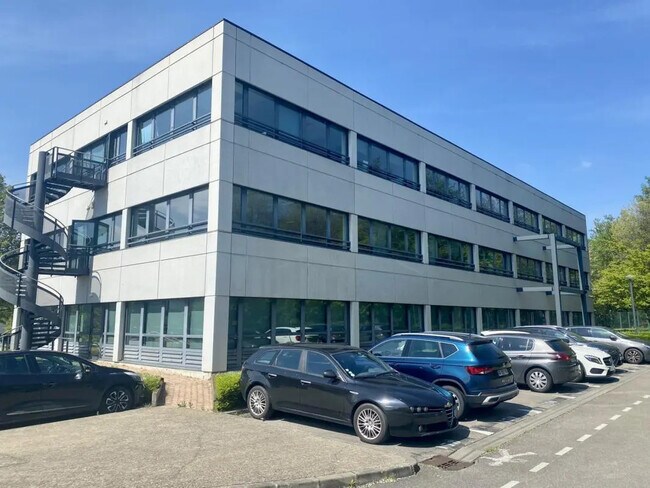 Plus de détails pour Bureau à louer