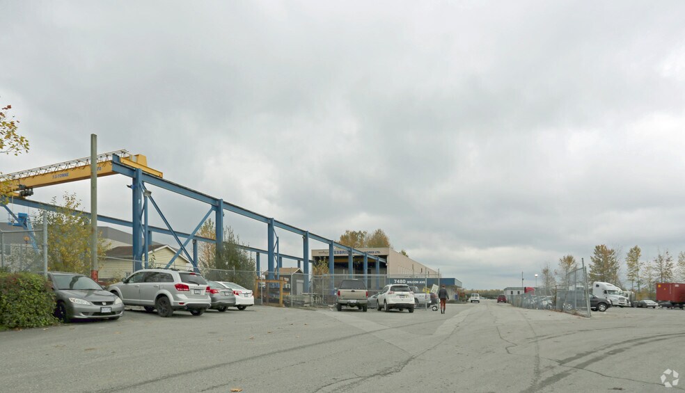 7480 Wilson Ave, Delta, BC à louer - Photo de l’immeuble – Image 2 sur 3