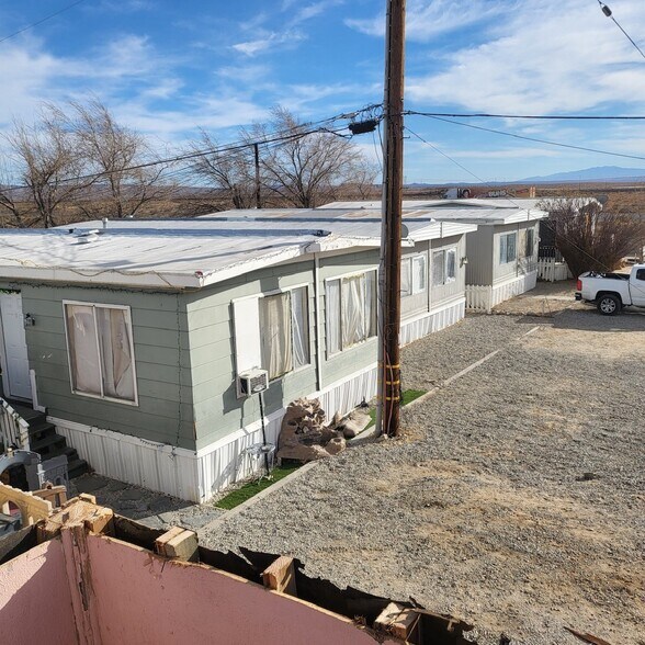 17669 Frontage, North Edwards, CA à vendre - Photo de l’immeuble – Image 3 sur 6