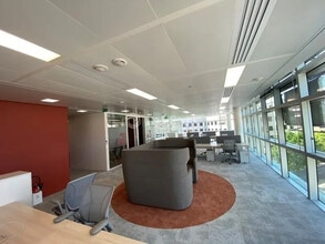 Bureau dans Rueil-Malmaison à louer Photo de l’immeuble– Image 2 sur 2