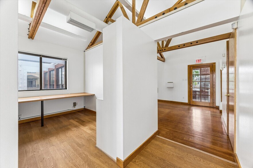 2402 Commonwealth St, Houston, TX à vendre - Photo de l’immeuble – Image 3 sur 11