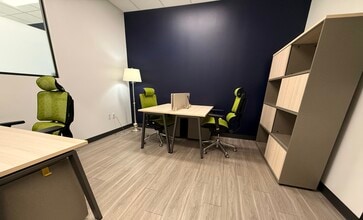 136 4th St N, Saint Petersburg, FL à louer Photo intérieure– Image 2 sur 3