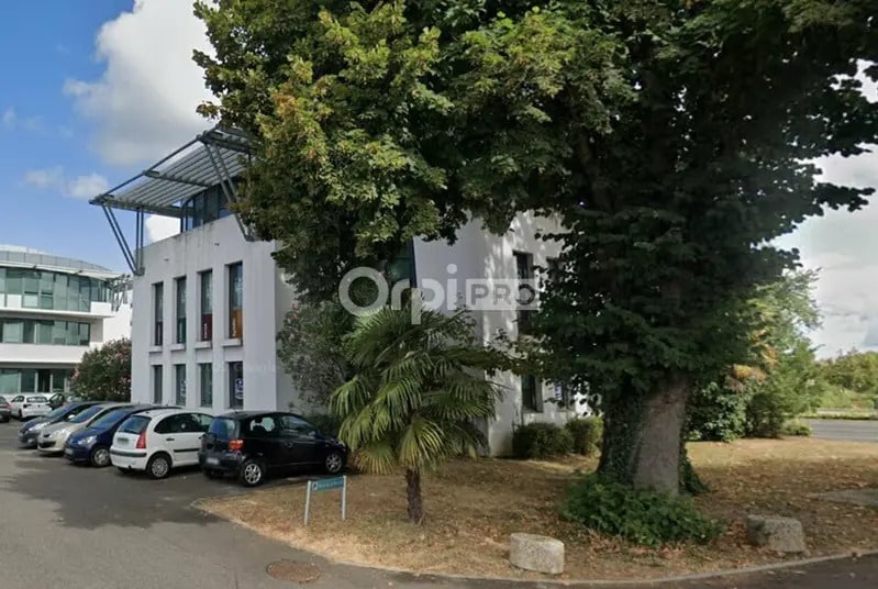 Bureau dans Pau à vendre - Photo de l’immeuble – Image 2 sur 15
