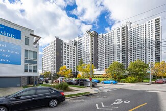 Plus de détails pour 711A-711D Seagirt Ave, Far Rockaway, NY - Bureau, Bureau/Local commercial à louer