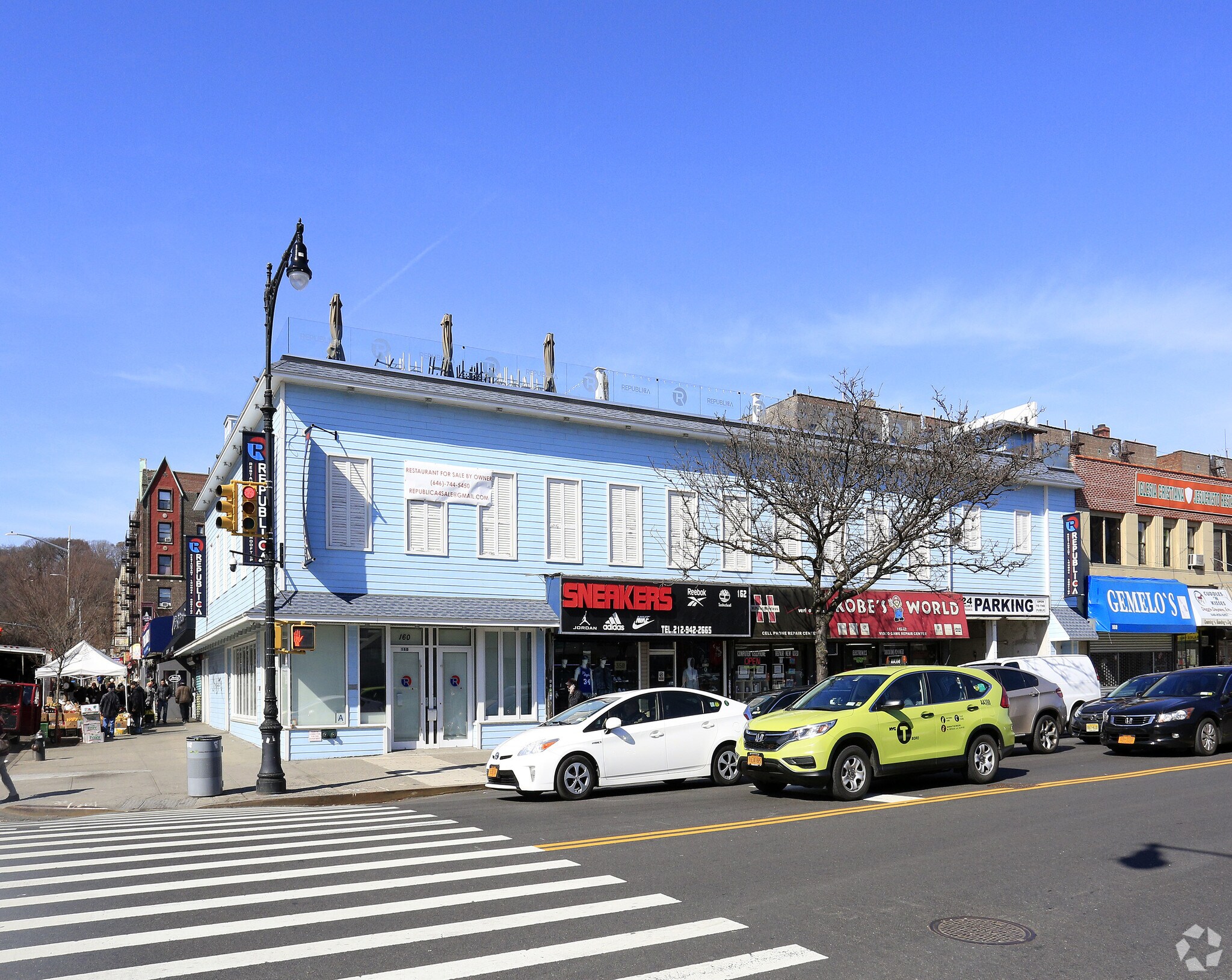 160-162 Dyckman St, New York, NY à louer Photo principale– Image 1 sur 9