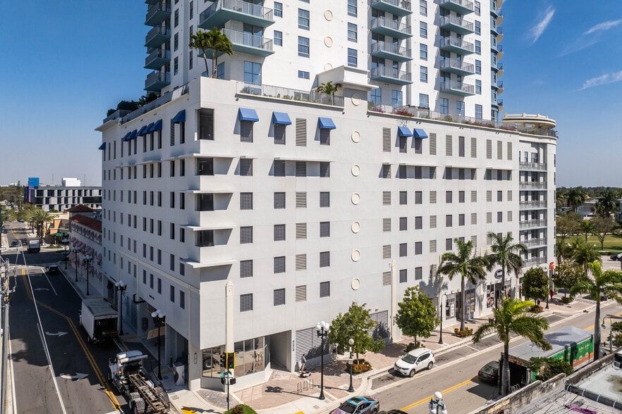 1820 Hollywood Blvd, Hollywood, FL à louer - Vidéo aérienne – Image 2 sur 7