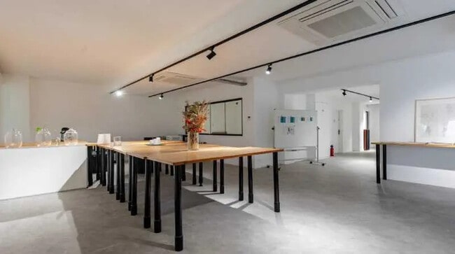 Plus de détails pour 122-124 Rue Marcadet, Paris - Logement à vendre