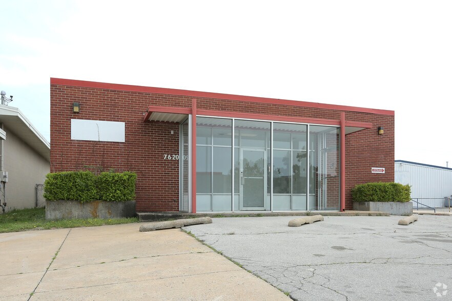 7620 E 46th St, Tulsa, OK à louer - Photo de l’immeuble – Image 3 sur 11