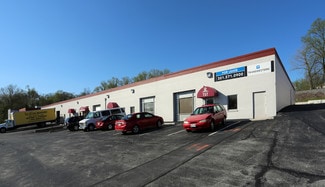 Plus de détails pour 4940-4956 Wyaconda Rd, Rockville, MD - Industriel/Logistique à louer