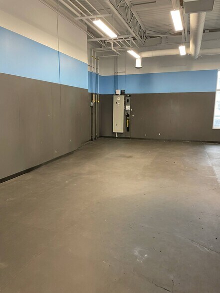 455 Sage Valley Dr NW, Calgary, AB à louer - Photo intérieure – Image 3 sur 13