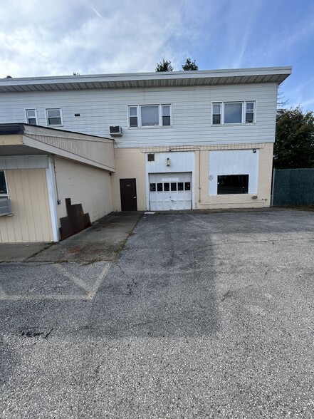 905 Route 376, Hopewell Junction, NY à louer - Photo de l’immeuble – Image 3 sur 11