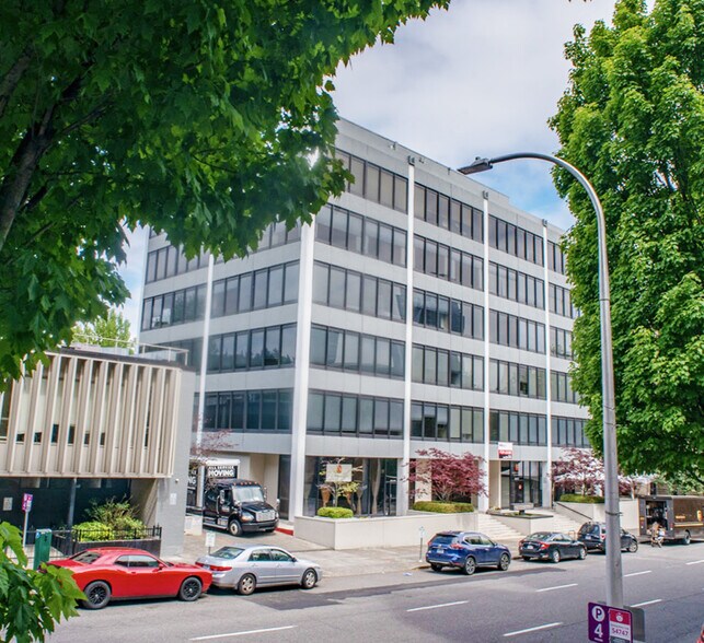 1201 SW 12th Ave, Portland, OR à louer - Photo de l’immeuble – Image 3 sur 9