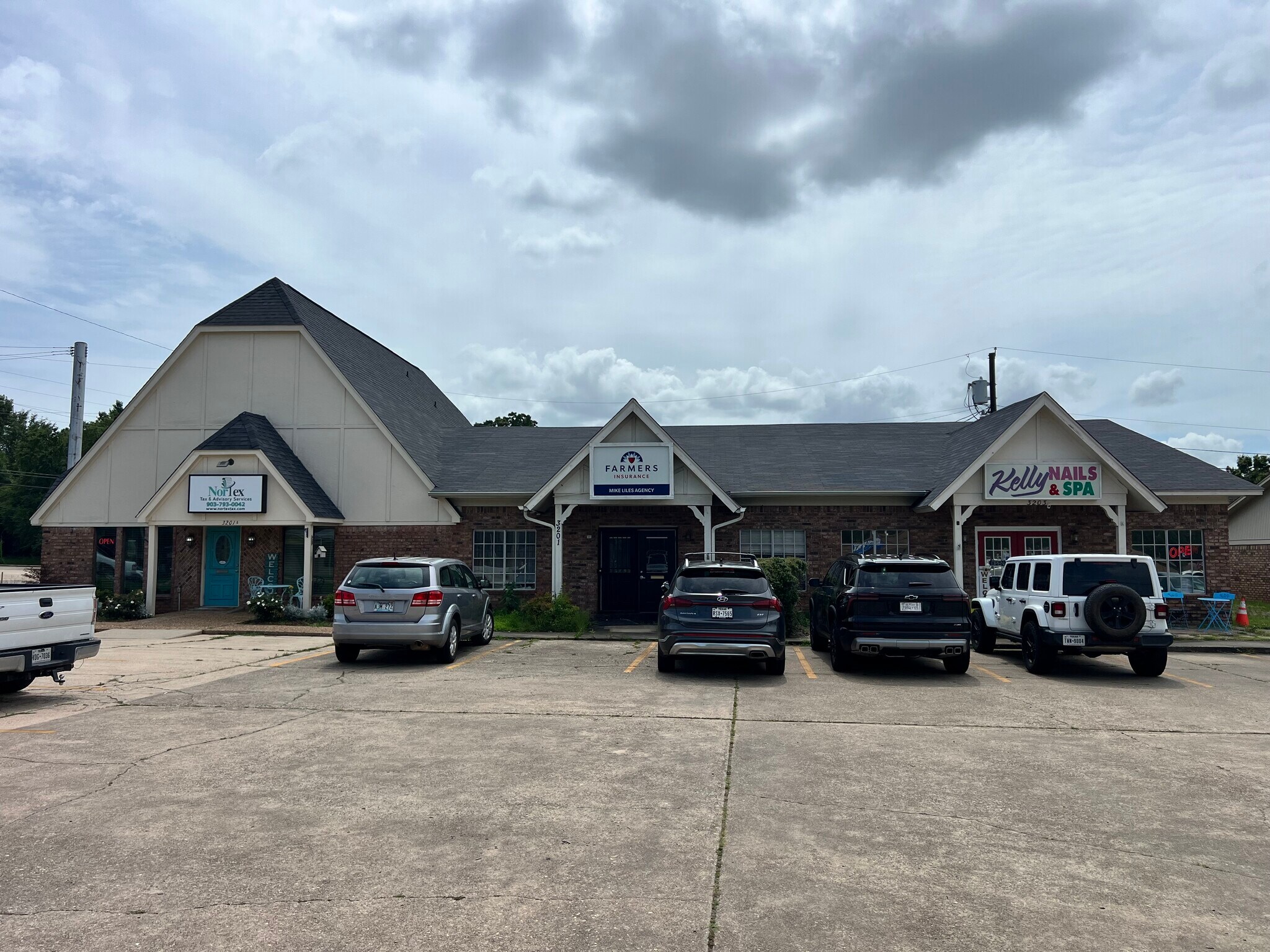 3201 Richmond Rd, Texarkana, TX à louer Photo principale– Image 1 sur 4