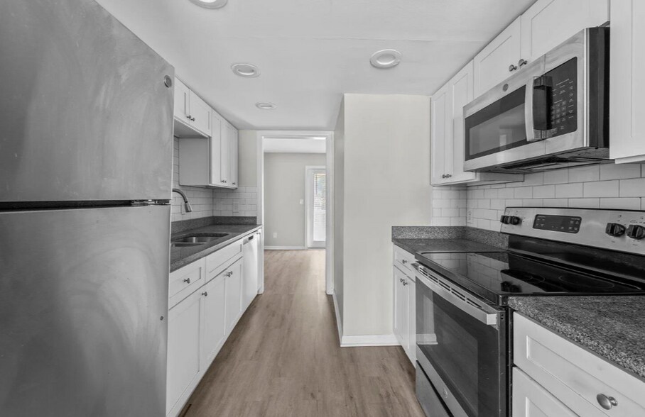 2604 Campbellton Rd SW, Atlanta, GA à vendre - Photo de l’immeuble – Image 3 sur 7