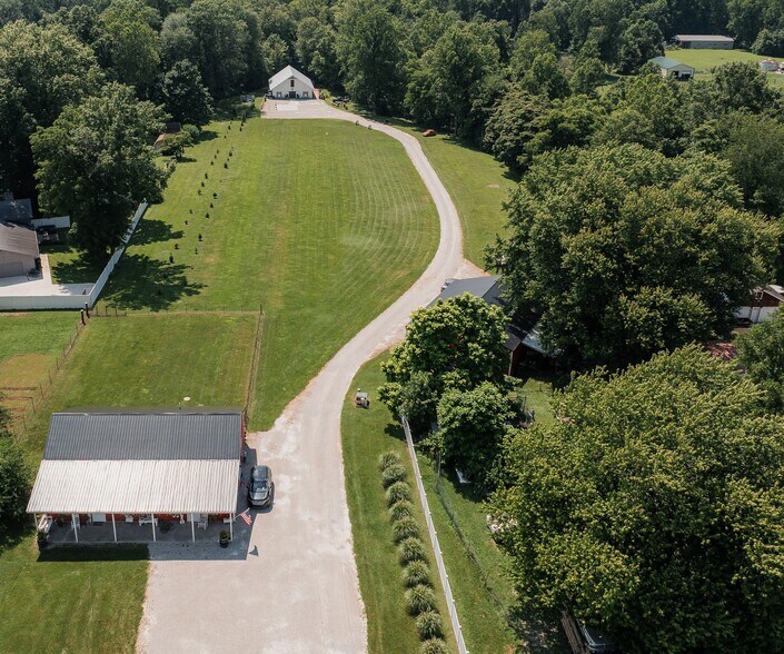 7831 IN-59, Brazil, IN à vendre - Photo de l’immeuble – Image 2 sur 9