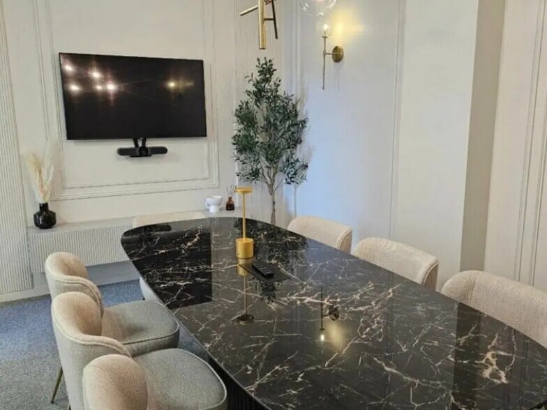 Bureau dans Le Havre à louer - Photo de l’immeuble – Image 2 sur 4