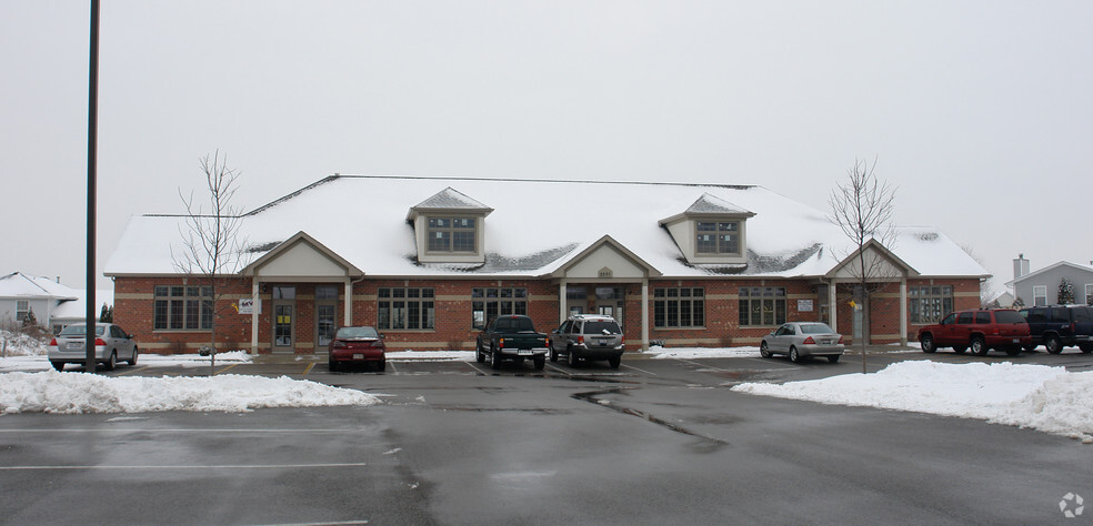 2551 W Division St, Joliet, IL à louer - Photo de l’immeuble – Image 2 sur 18