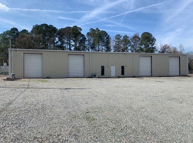 1842 Highway 19, Dublin, GA à louer - Photo de l’immeuble – Image 1 sur 4