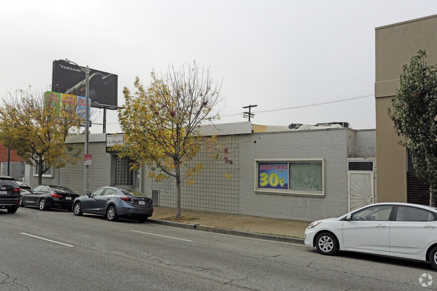 913-915 N Highland Ave, Los Angeles, CA à louer - Photo de l’immeuble – Image 3 sur 7