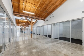 3532 Hayden Ave, Culver City, CA à louer Photo intérieure– Image 1 sur 5