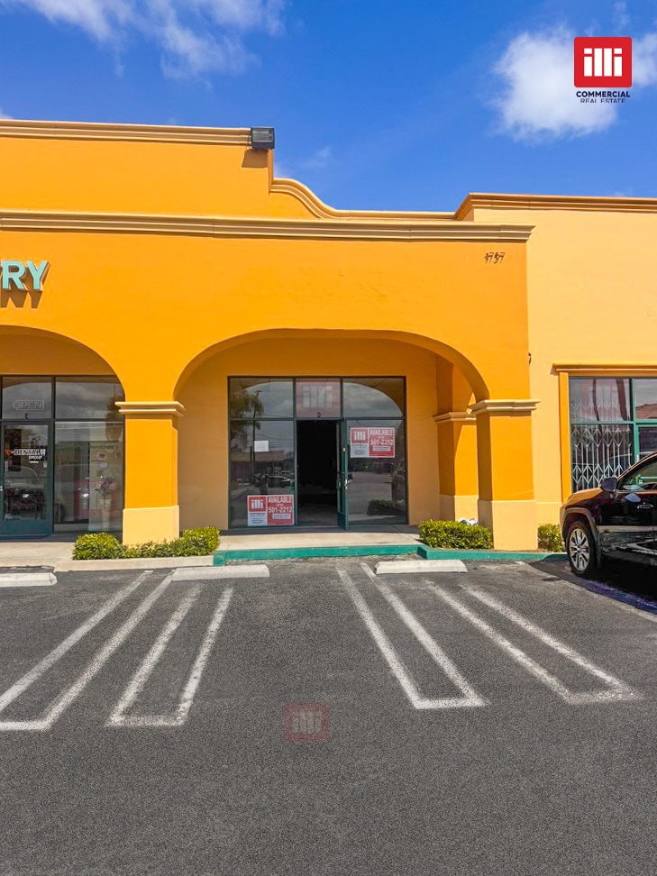 1725-1757 W Carson St, Torrance, CA à louer Photo intérieure– Image 1 sur 5