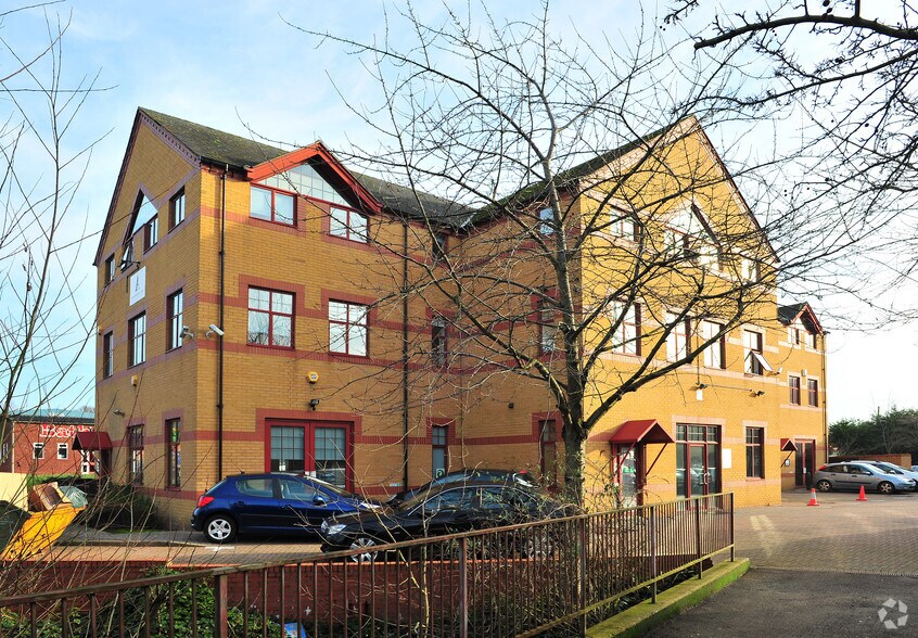 Aston Rd, Bromsgrove à vendre - Photo de l’immeuble – Image 2 sur 3
