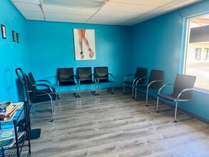 39918-39936 US Highway 19 N, Tarpon Springs, FL à louer Photo intérieure– Image 1 sur 4