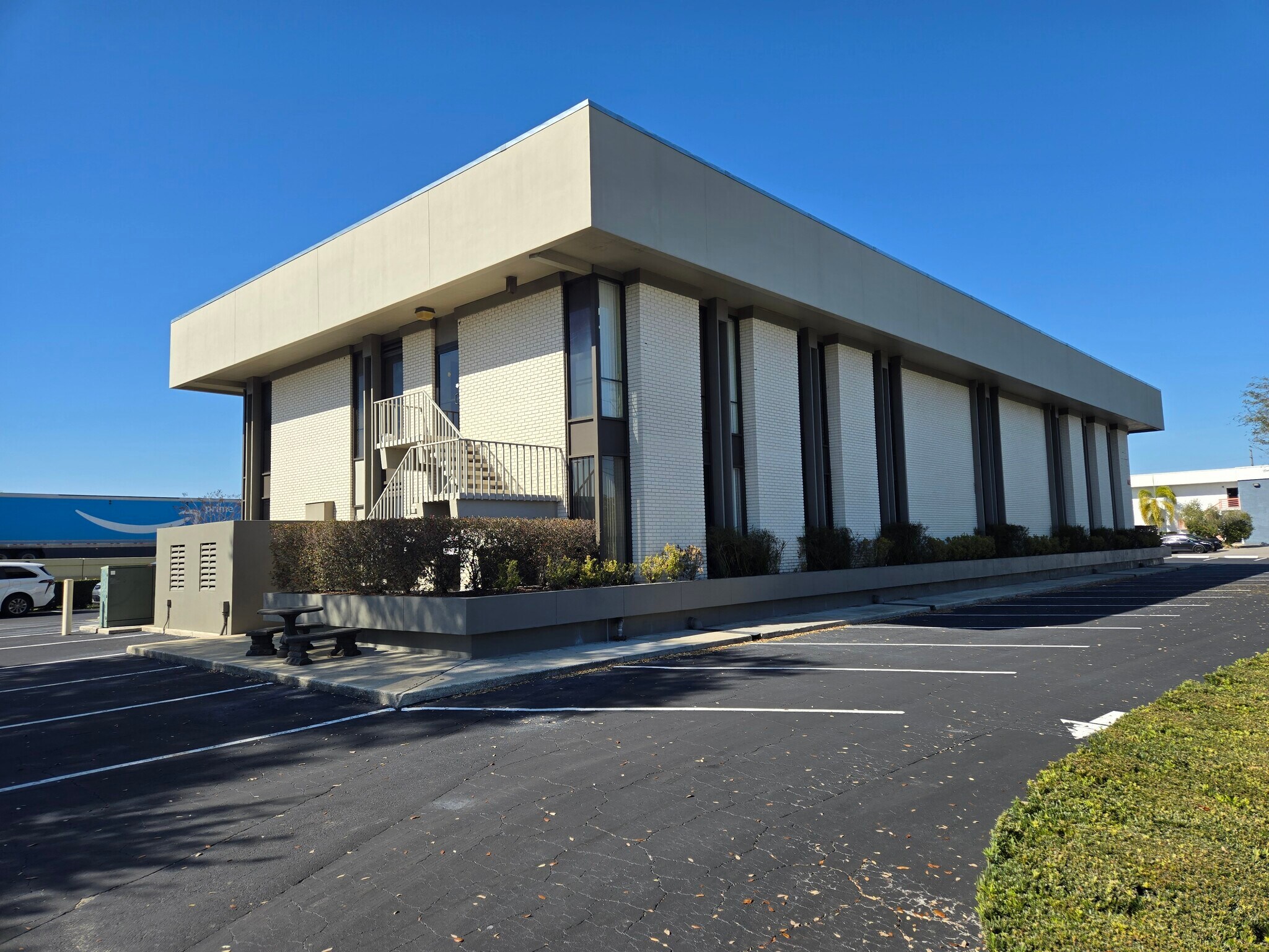 445 N Wymore Rd, Winter Park, FL à louer Photo principale– Image 1 sur 9