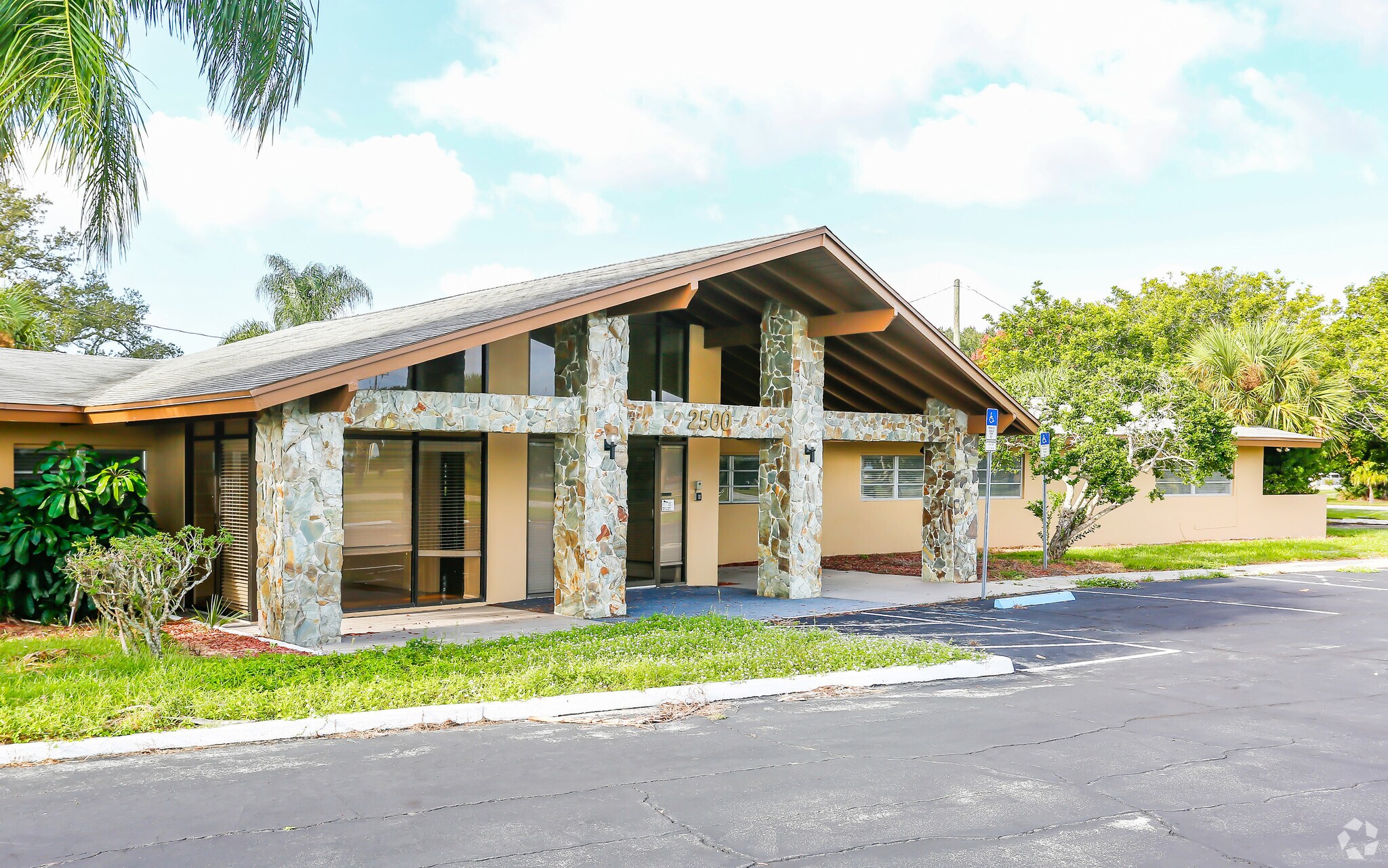 2500 Port Malabar Blvd NE, Palm Bay, FL à vendre Photo principale– Image 1 sur 26