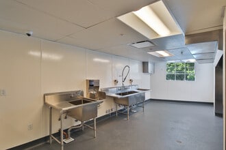 3716 Eagle Rock Blvd, Los Angeles, CA à louer Photo intérieure– Image 2 sur 3