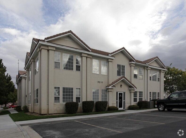 9537 S 700 E, Sandy, UT à vendre - Photo de l’immeuble – Image 2 sur 36