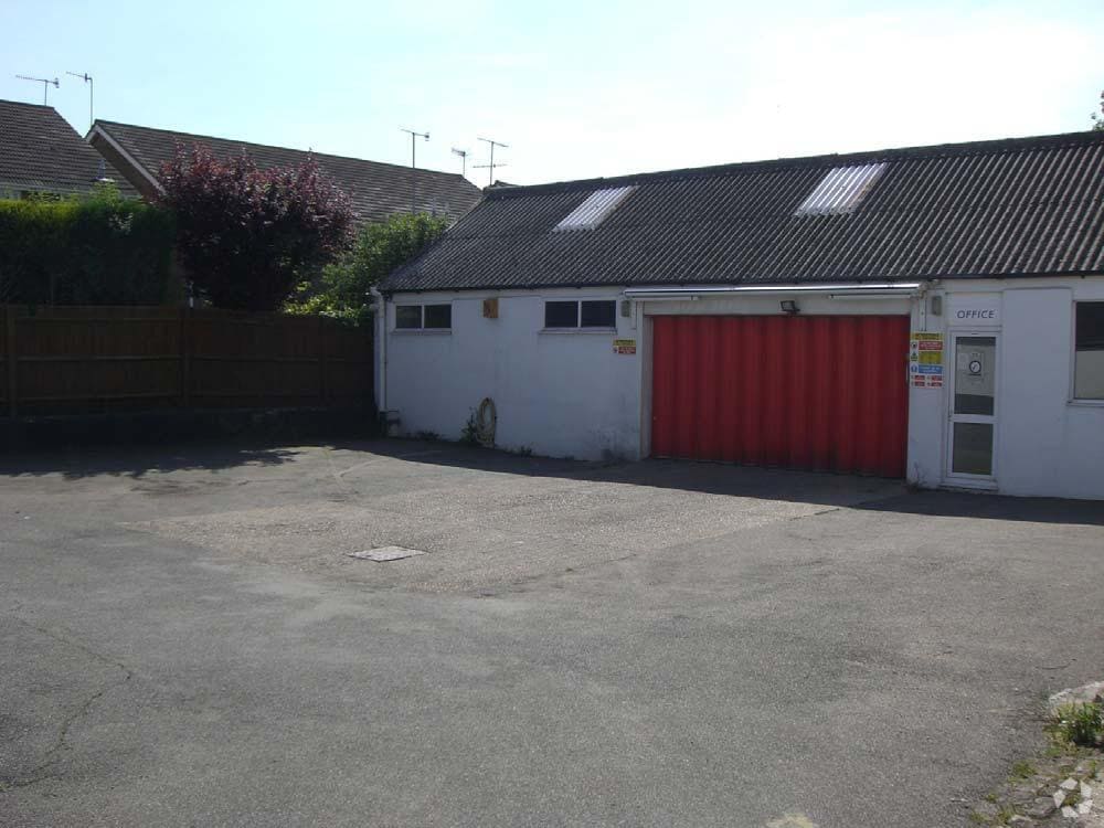 1 Cecil Rd, Lancing à vendre Photo principale– Image 1 sur 6