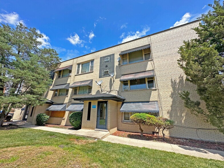 14130-14132 S Atlantic Ave, Riverdale, IL à vendre - Photo de l’immeuble – Image 3 sur 14