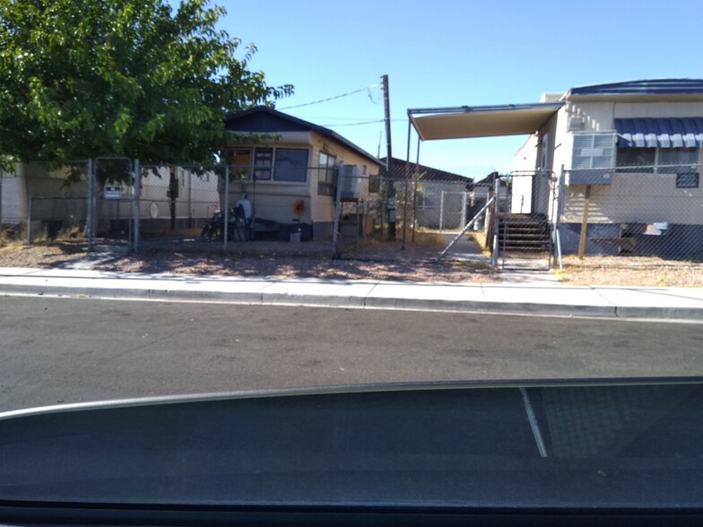 1340 Hassell Ave, Las Vegas, NV à vendre - Photo principale – Image 2 sur 60