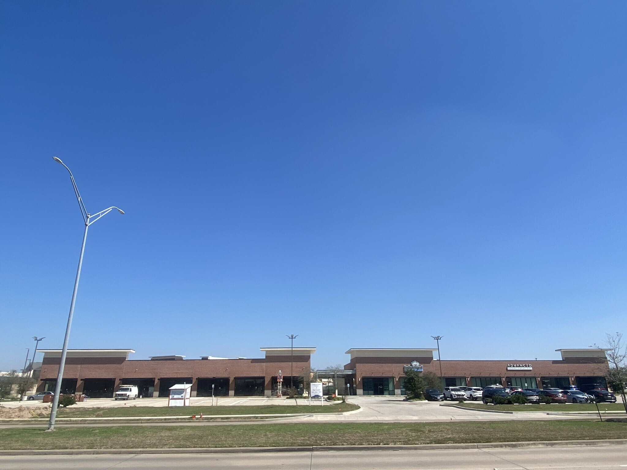 25418 Kingsland Blvd, Katy, TX à louer Photo de l’immeuble– Image 1 sur 7