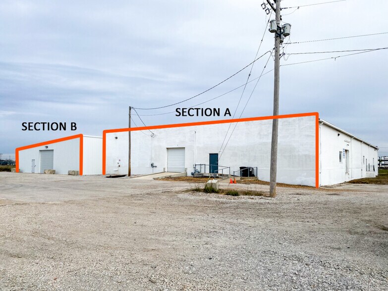 955 N 1st St, Fairmont City, IL à louer - Photo de l’immeuble – Image 3 sur 11