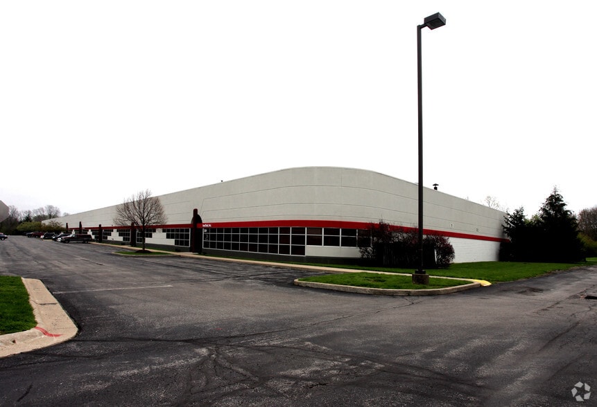 7301 Georgetown Rd, Indianapolis, IN à vendre - Photo principale – Image 1 sur 3