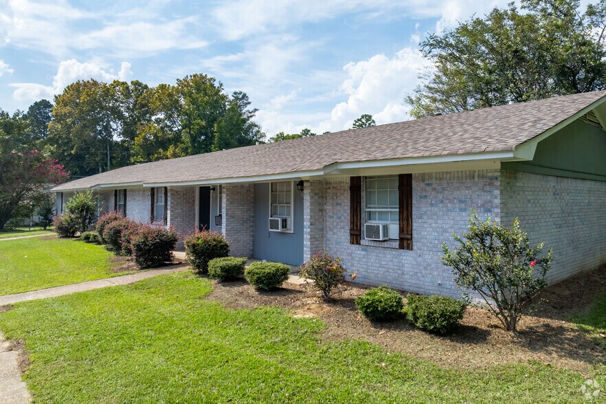 212 Pullen Lake Rd, Aberdeen, MS à vendre - Photo de l’immeuble – Image 2 sur 13