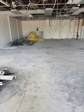 72855 Fred Waring Dr, Palm Desert, CA à louer Photo intérieure– Image 2 sur 3