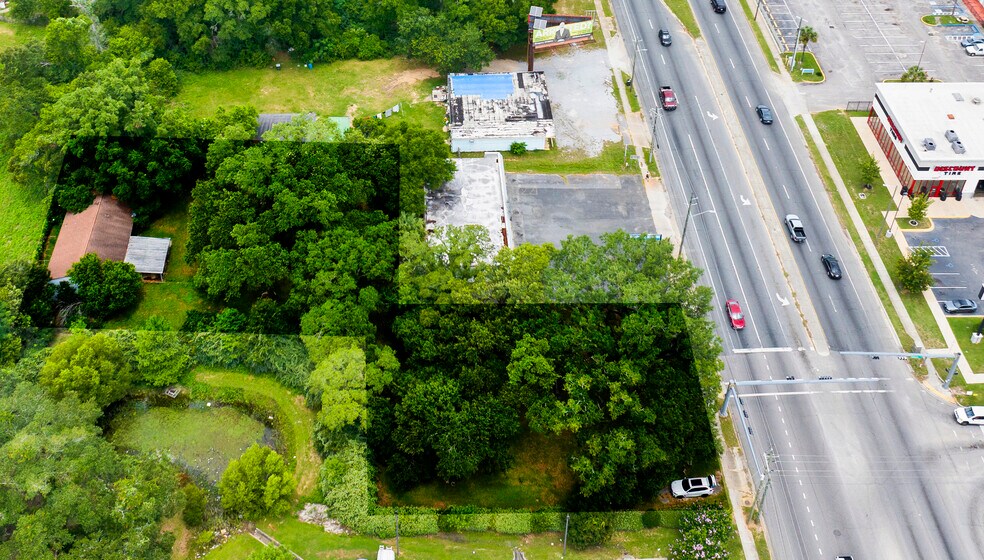 4871 Mobile Hwy, Pensacola, FL à vendre - Photo de l’immeuble – Image 1 sur 13