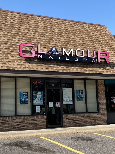 2605 Virginia Beach Blvd, Virginia Beach, VA à louer - Photo de l’immeuble – Image 2 sur 4