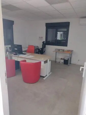 Industriel/Logistique dans Perpignan à vendre - Photo de l’immeuble – Image 2 sur 4
