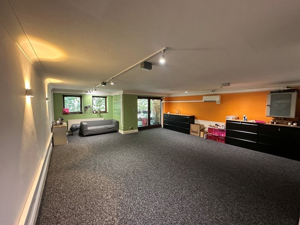 Admirals Way, Londres à louer Photo intérieure– Image 1 sur 1