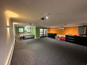 Admirals Way, Londres à louer Photo intérieure– Image 1 sur 1